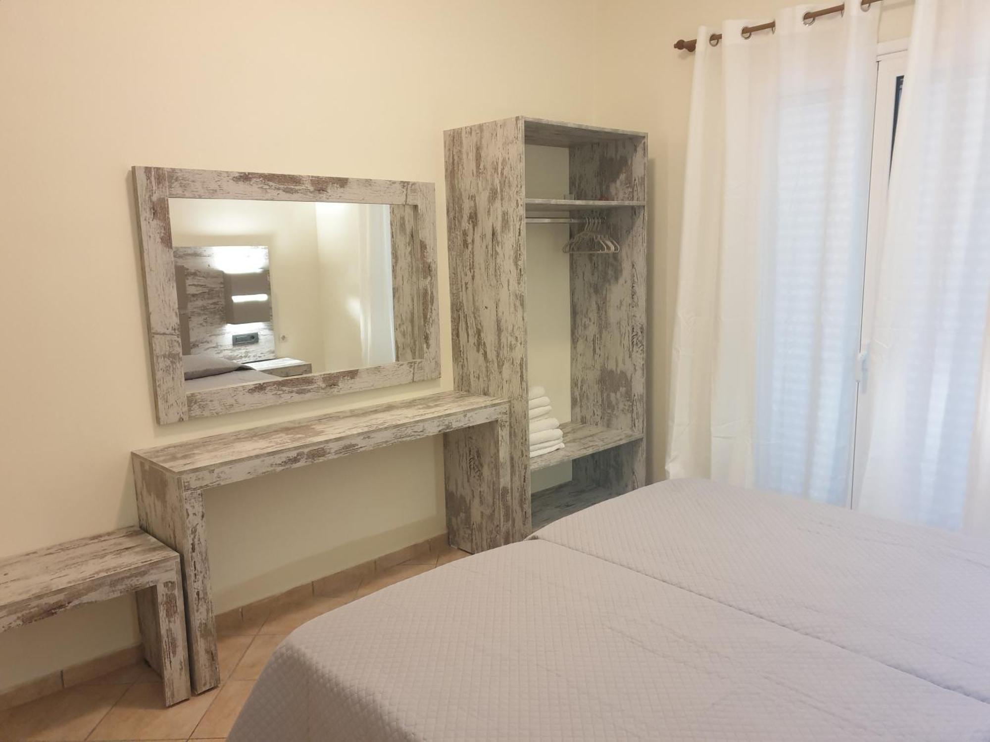 Denise Apartments 拉加纳斯 客房 照片